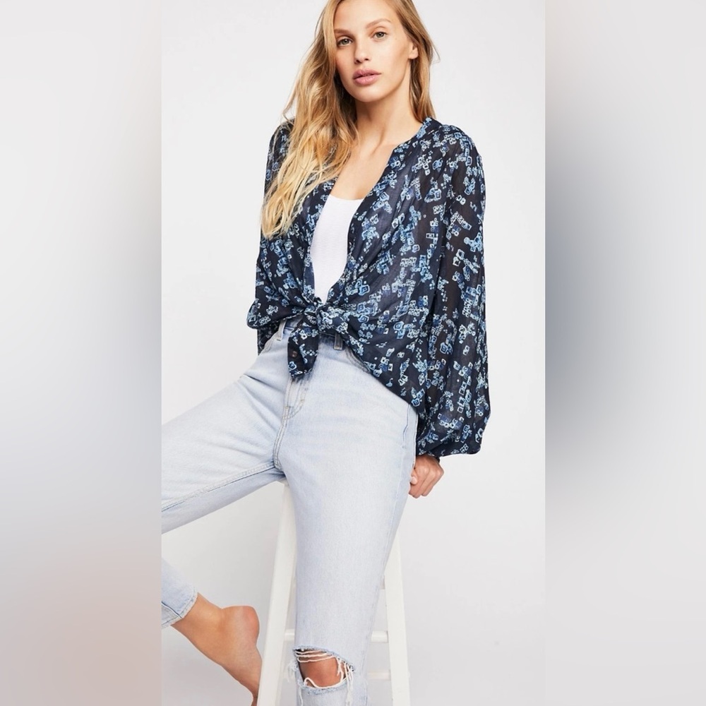 Free People Women's Take Me Out Printed Button Down Shirt Size‎ XS Oversized